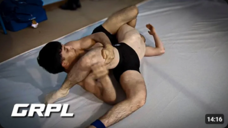Submission Wrestling: Aaron vs. Ettore 4